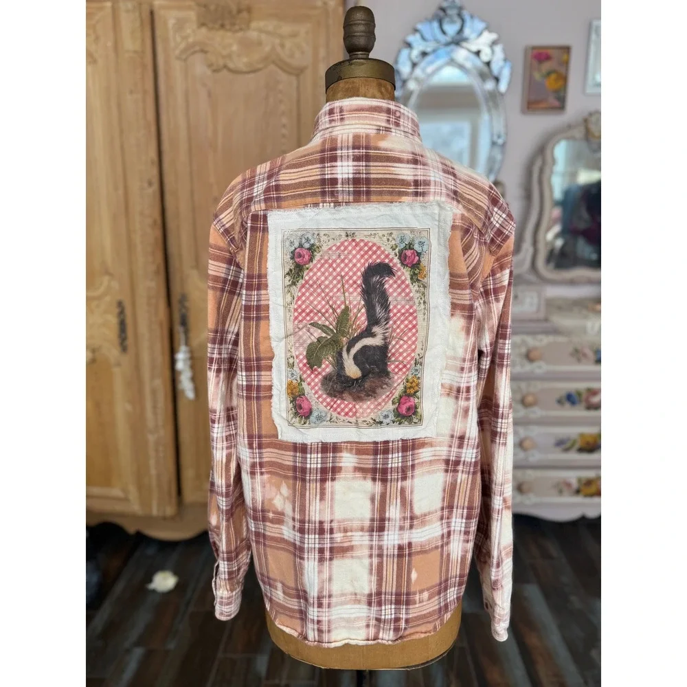 Flannel Skunk Patchwork Shirt Large Cottage core/Festival Style‎